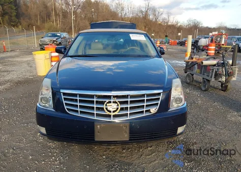 2006 Cadillac Dts Standard z USA, uszkodzony, nr VIN 1G6KD57Y36U149626